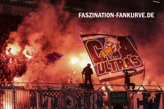 1. FC Magdeburg vs Hamburger SV (0-1) (23)