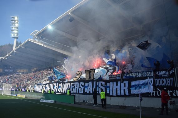 FC Erzgebirge Aue vs Hamburger SV (1-3) (5)