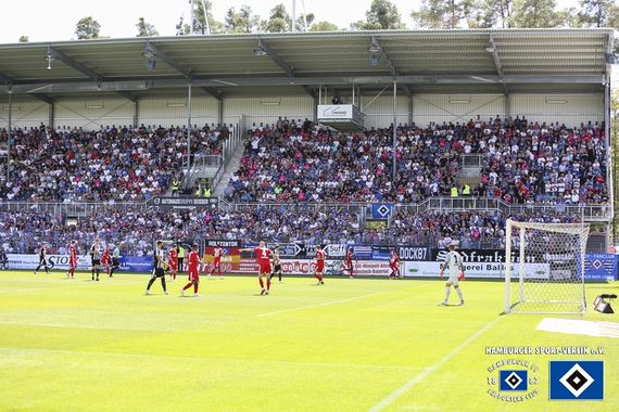 SV Sandhausen vs Hamburger SV (0-3) (14)
