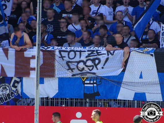 SV Sandhausen vs Hamburger SV (0-3) (28)