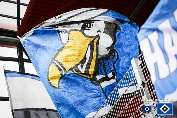 SSV Jahn Regensburg vs Hamburger SV (2-1) (15)