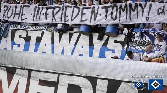 SC Paderborn vs Hamburger SV (4-1) (34)
