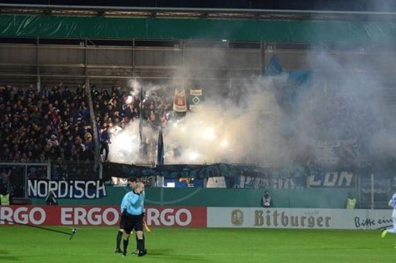 SV Wehen Wiesbaden vs Hamburger SV (0-3) (4)
