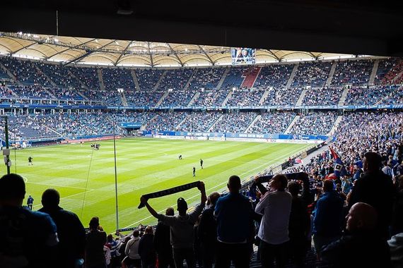 Hamburger SV vs Dynamo Dresden (1-0) (2)