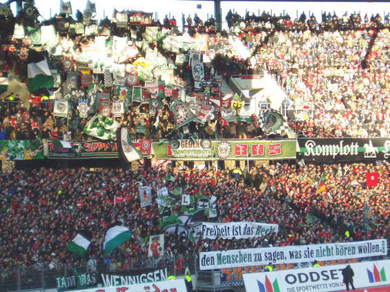 Hannover 96 vs Borussia Dortmund (1-3) (13)