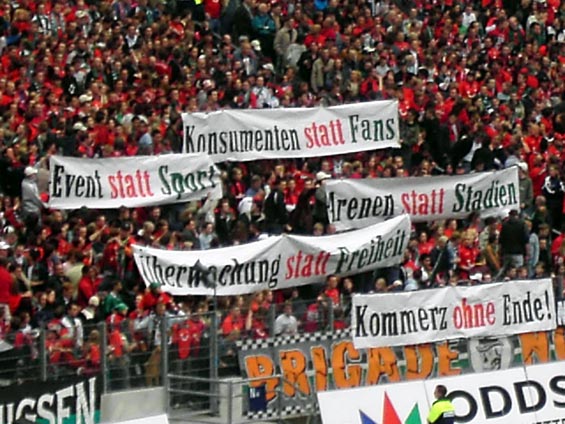 Hannover 96 vs Hamburger SV (2-1) (4)