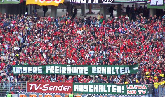 Hannover 96 vs FC Schalke 04 (1-0) (8)