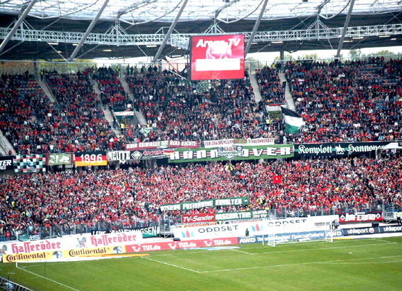 Hannover 96 vs FC Schalke 04 (1-0) (13)