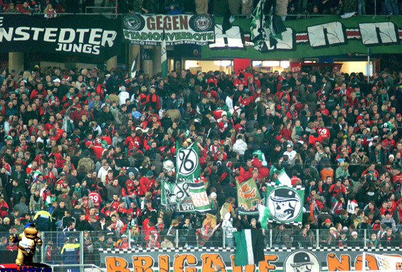 Hannover 96 vs VfL Bochum (0-2) (3)