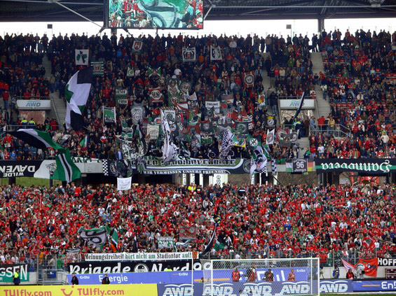 Hannover 96 vs FC Bayern München (1-2) (4)