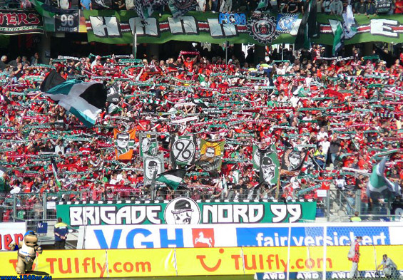 Hannover 96 vs VfL Bochum (3-2) (9)