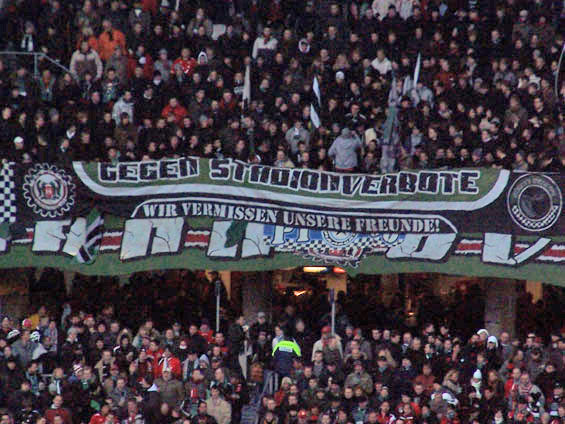 Hannover 96 vs FC Schalke 04 (1-0) (3)