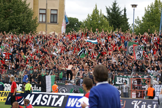 Hallescher FC vs Hannover 96 (0-5) (15)