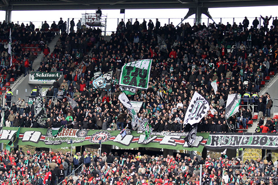 Hannover 96 vs Borussia Dortmund (0-4) (12)