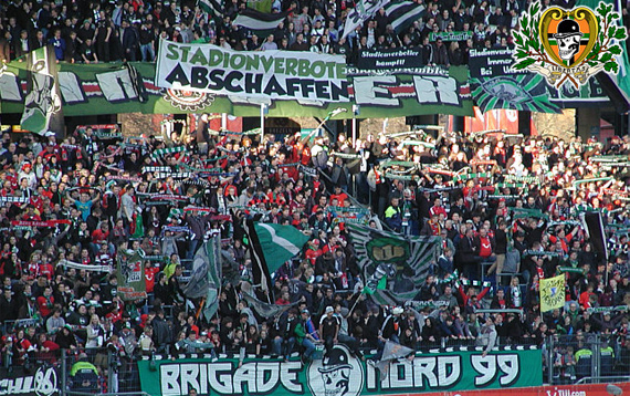 Hannover 96 vs TSG Hoffenheim (2-0) (4)