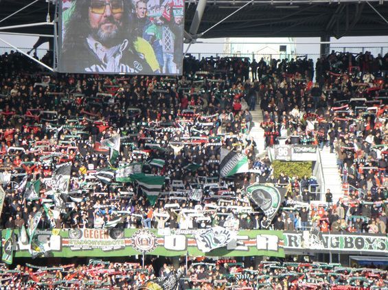 Hannover 96 vs 1. FC Köln (2-1) (3)