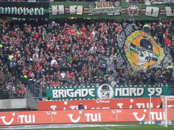 Hannover 96 vs 1. FC Köln (2-1) (6)