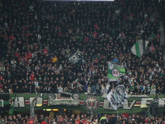 Hannover 96 vs 1. FC Köln (2-1) (7)