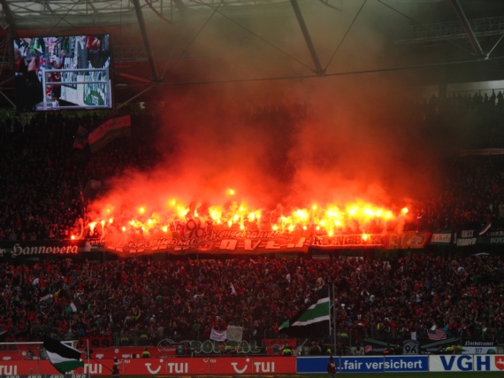 Hannover 96 vs 1. FC Kaiserslautern (2-1) (11)