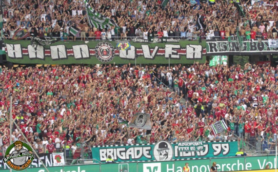 Hannover 96 vs VfL Wolfsburg (2-0) (10)