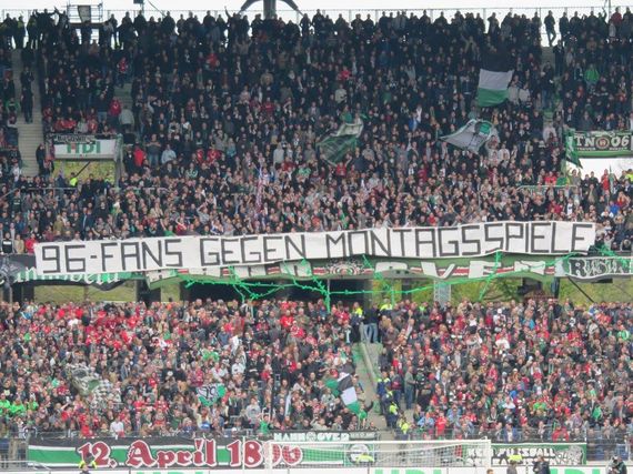 Hannover 96 vs FC Schalke 04 (1-3) (17)