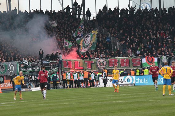 Eintracht Braunschweig vs Hannover 96 (2-2) (2)