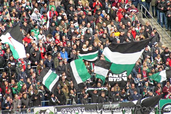 Hannover 96 vs FC Erzgebirge Aue (2-0) (2)