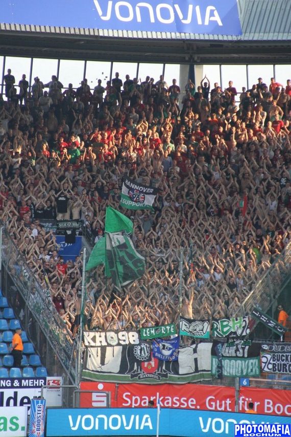 VfL Bochum vs Hannover 96 (1-1) (7)