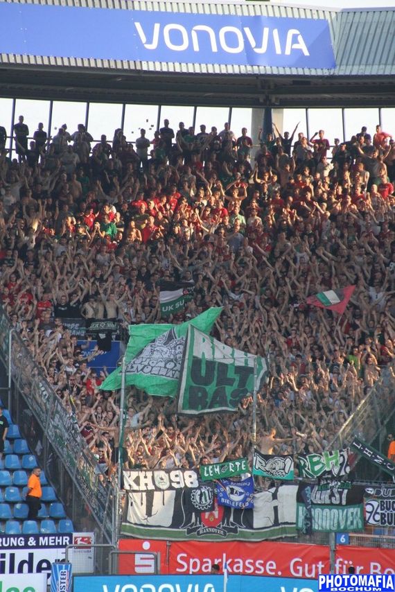 VfL Bochum vs Hannover 96 (1-1) (8)