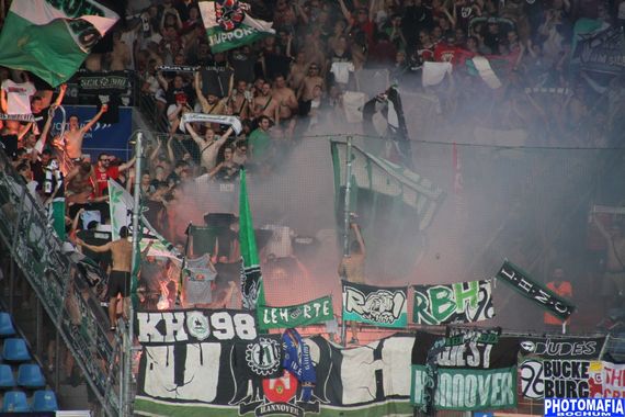 VfL Bochum vs Hannover 96 (1-1) (10)