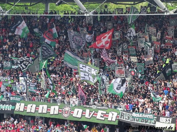 Hannover 96 vs VfB Stuttgart (1-0) (14)