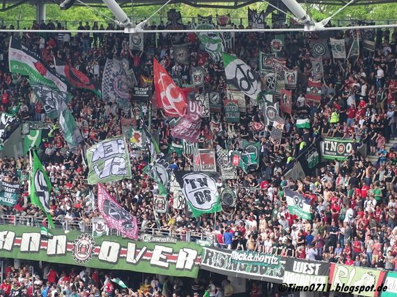 Hannover 96 vs VfB Stuttgart (1-0) (15)
