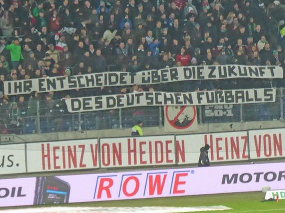 Hannover 96 vs 1. FSV Mainz 05 (3-2) (35)