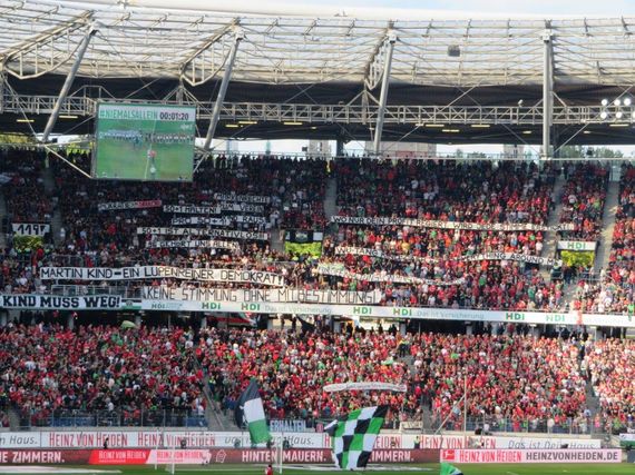 Hannover 96 vs FC Schalke 04 (1-0) (4)