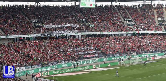 Hannover 96 vs FC Schalke 04 (1-0) (18)