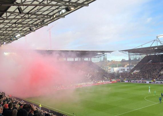 FC St. Pauli vs Hannover 96 (0-1) (4)