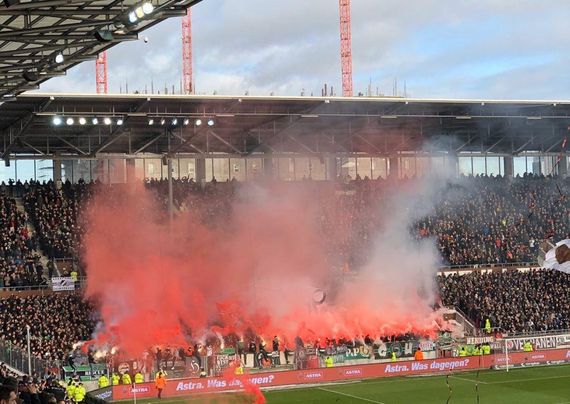 FC St. Pauli vs Hannover 96 (0-1) (5)