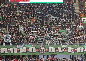 Hannover 96 vs FC Erzgebirge Aue (3-2)