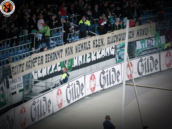 Hannover 96 vs 1. FC Nürnberg (0-4) (4)