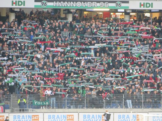 Hannover 96 vs FC Schalke 04 (0-1) (2)