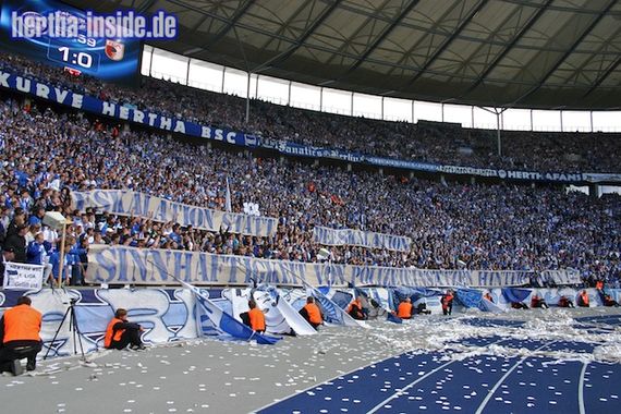 Hertha BSC vs FC Augsburg (2-1) (12)