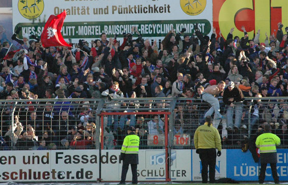 VfB Lübeck vs Holstein Kiel (0-3) (3)