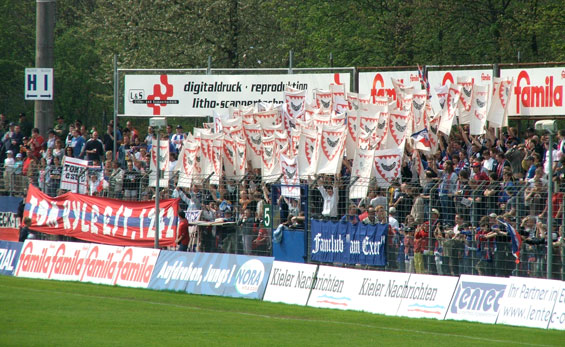 Holstein Kiel vs FC Rot-Weiß Erfurt (0-0) (3)
