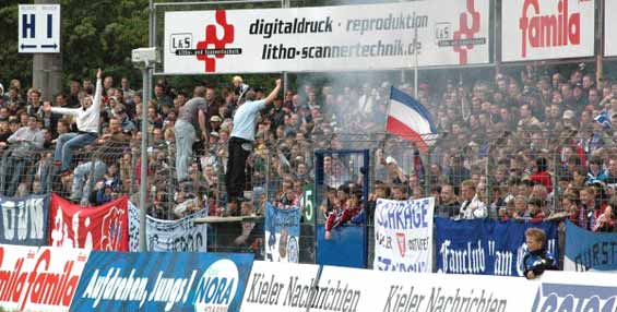 Holstein Kiel vs VfB Lübeck (4-1) (3)