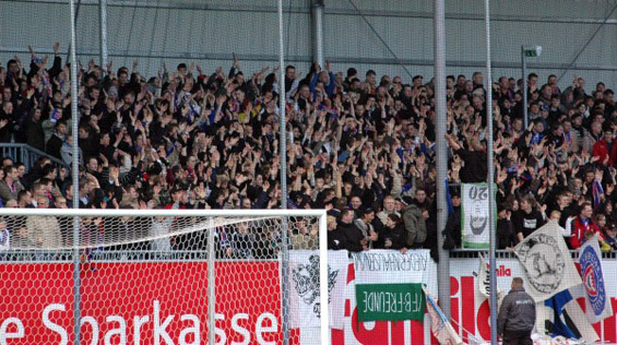 Holstein Kiel vs VfB Lübeck (1-1) (3)