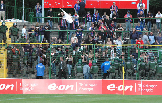 FC Rot-Weiß Erfurt vs Holstein Kiel (0-1) (9)