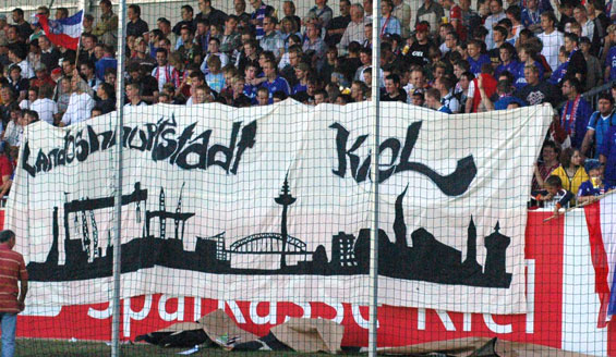 Holstein Kiel vs Borussia Dortmund II (5-1) (2)