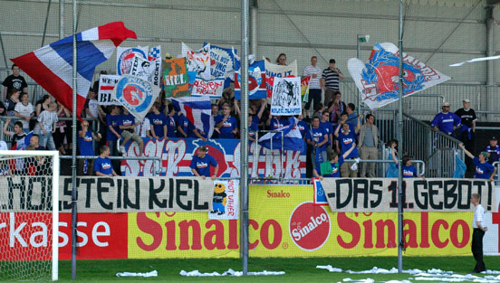 Holstein Kiel vs FC Oberneuland (1-1) (2)