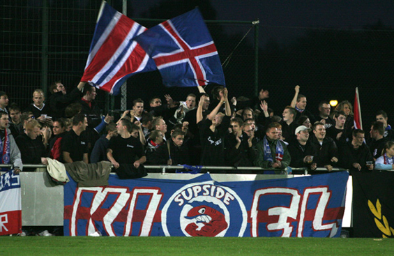 FC Oberneuland vs Holstein Kiel (0-1) (1)