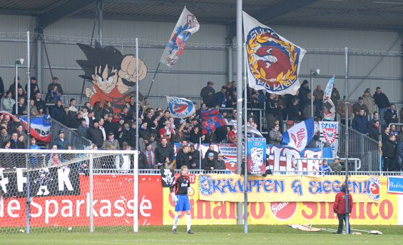 Holstein Kiel vs FC Oberneuland (1-1) (1)